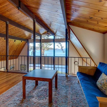 Lopez Island Hunter Bay Waterfront Home エクステリア 写真