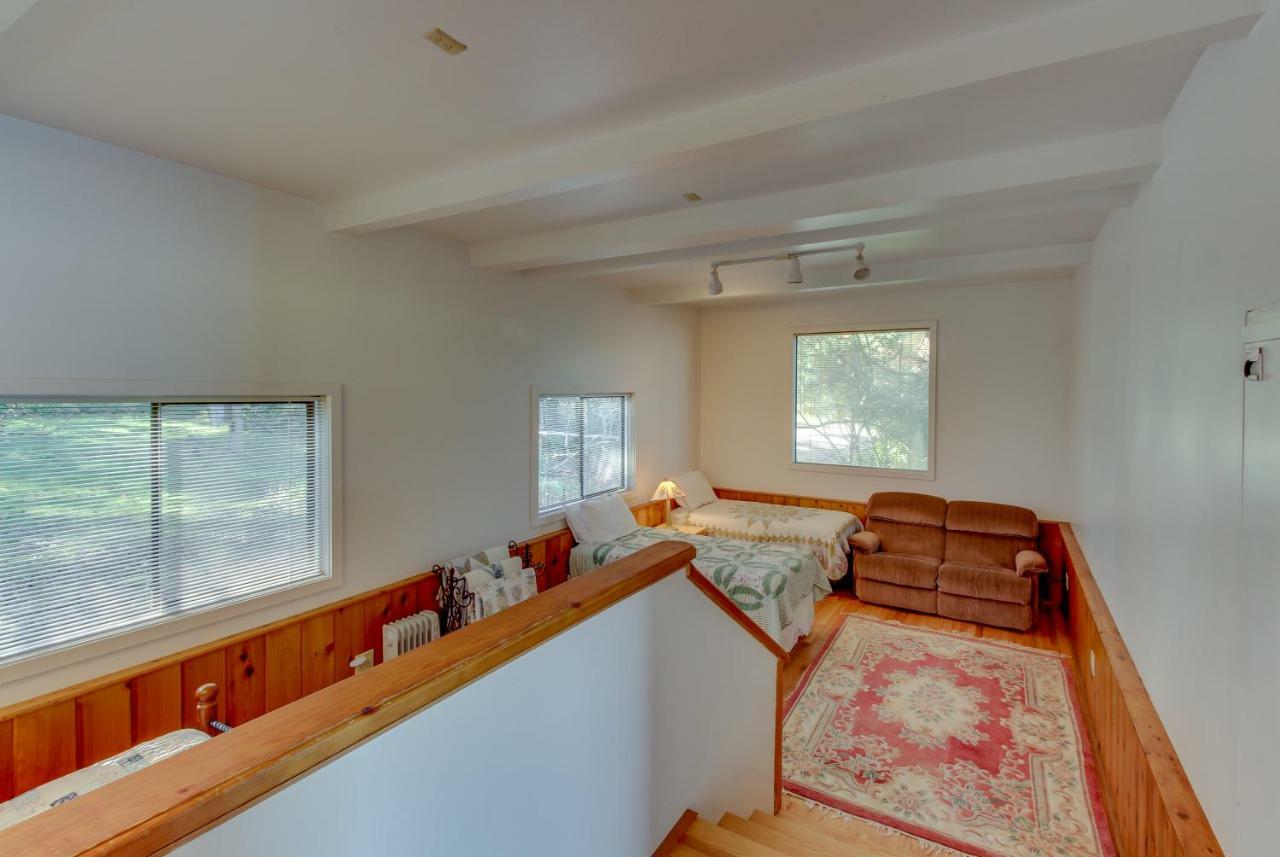 Lopez Island Hunter Bay Waterfront Home エクステリア 写真