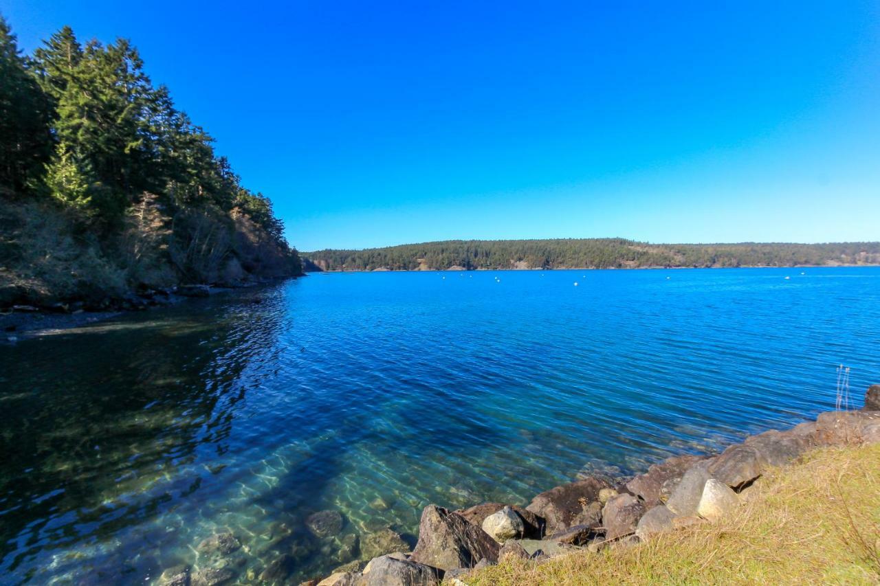 Lopez Island Hunter Bay Waterfront Home エクステリア 写真