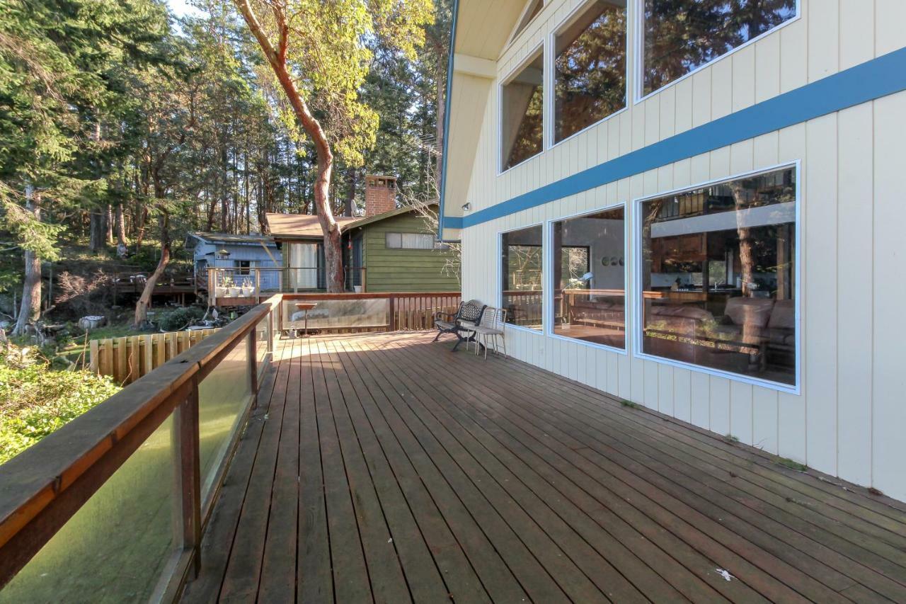 Lopez Island Hunter Bay Waterfront Home エクステリア 写真