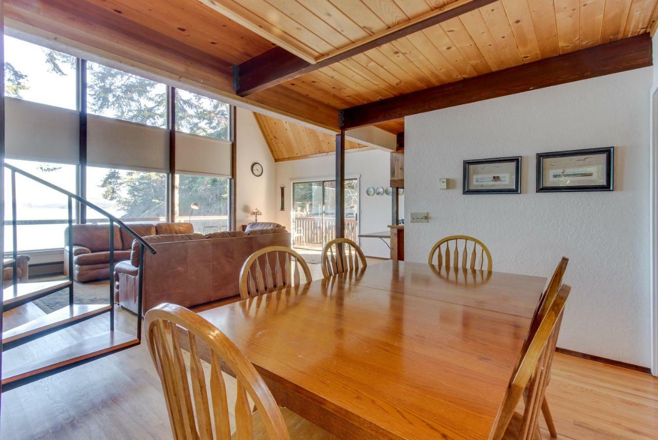 Lopez Island Hunter Bay Waterfront Home エクステリア 写真